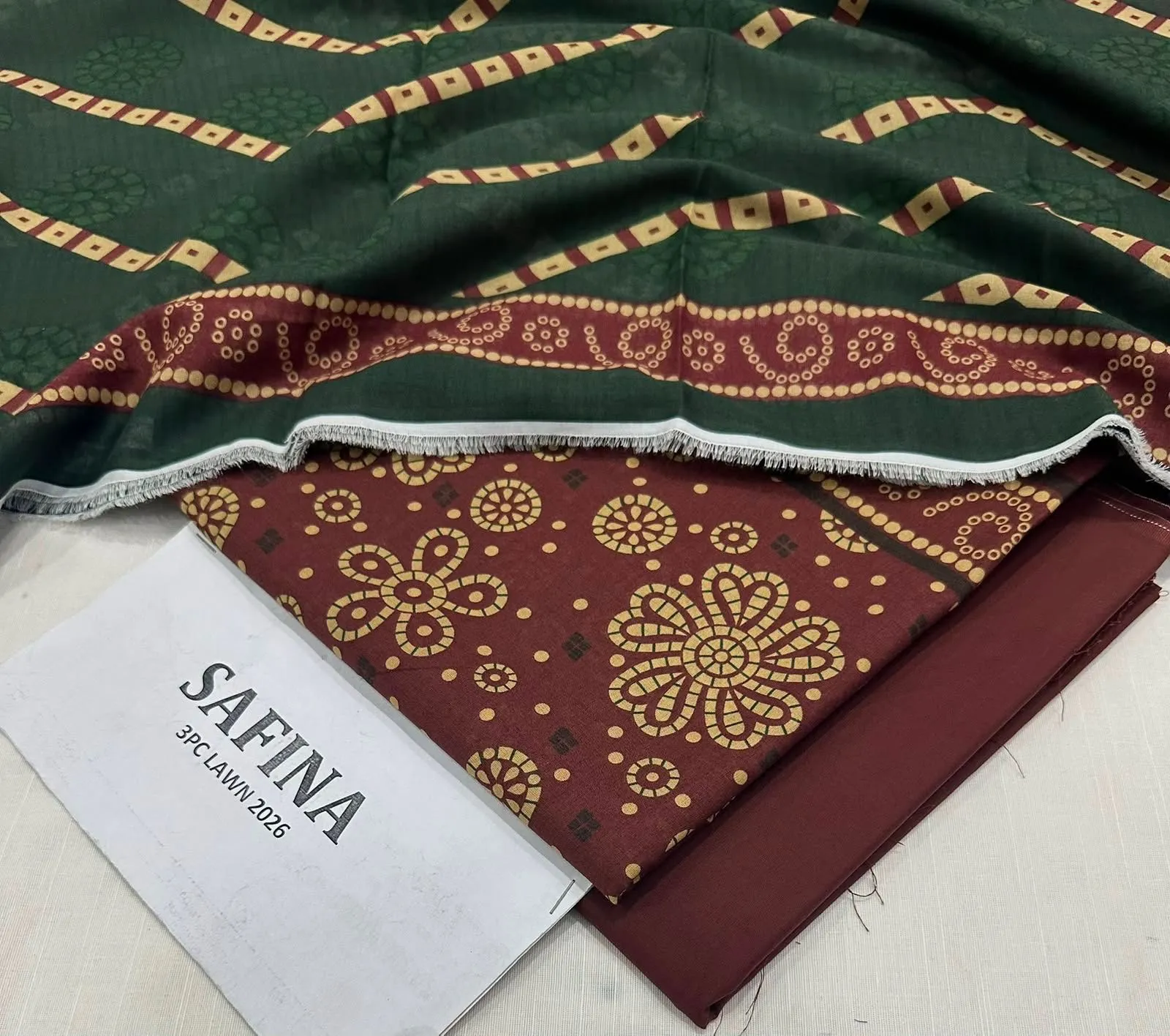 Saphonia Digital Printed Lawn Suit (4)