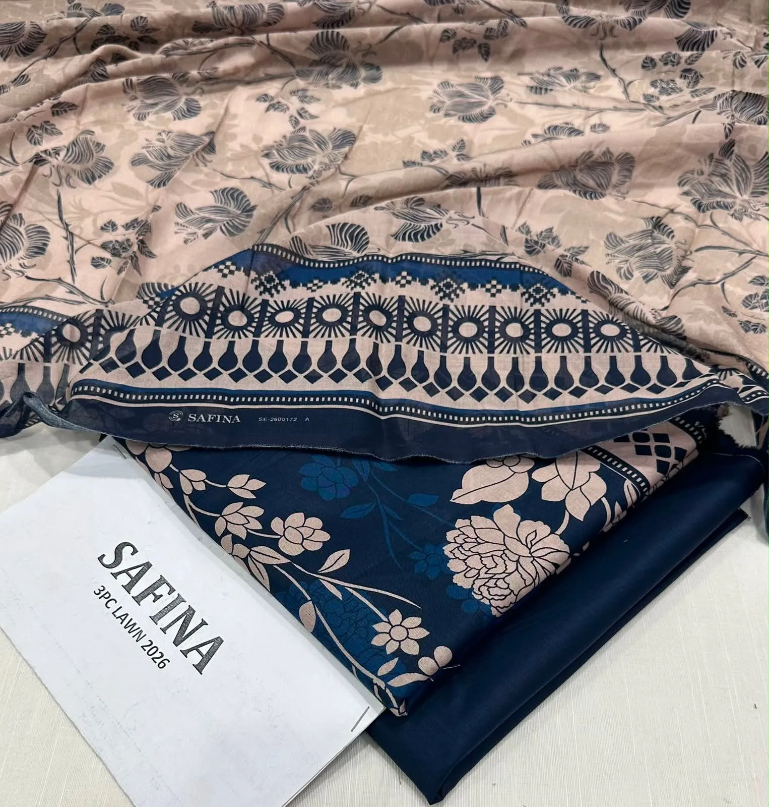 Saphonia Digital Printed Lawn Suit (9)