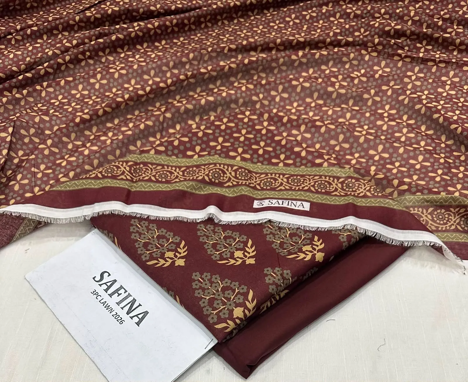 Saphonia Digital Printed Lawn Suit (12)