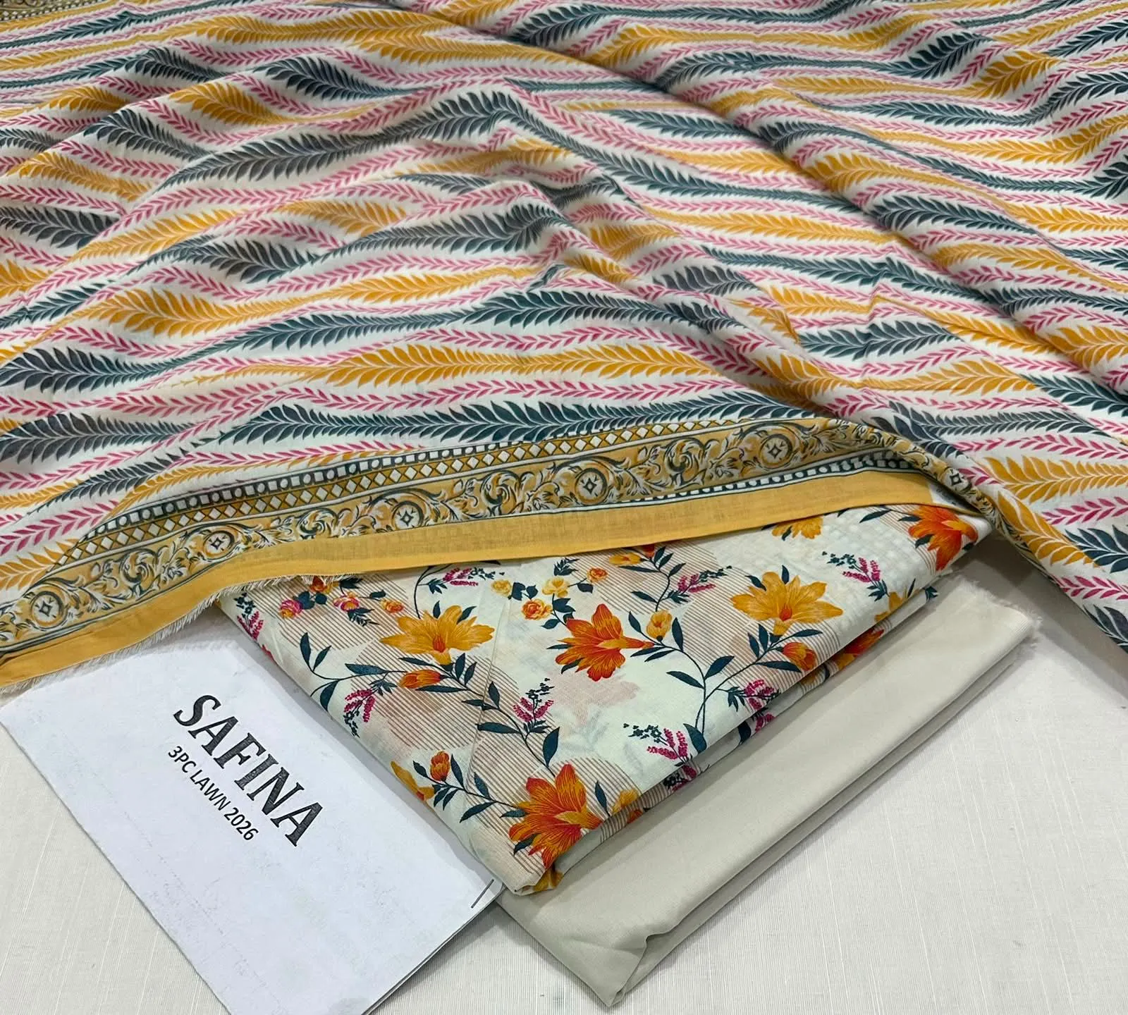 Saphonia Digital Printed Lawn Suit (16)