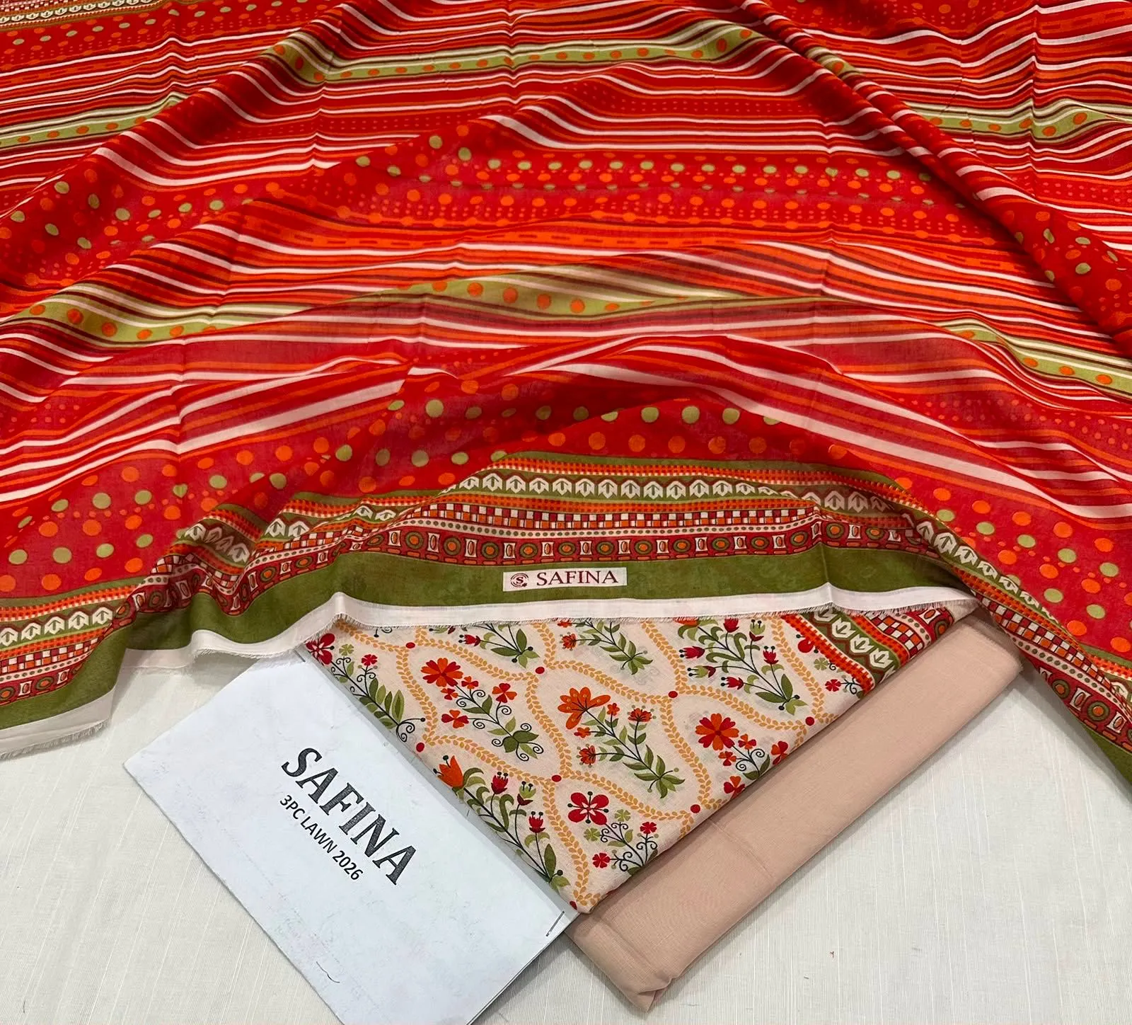 Saphonia Digital Printed Lawn Suit (20)