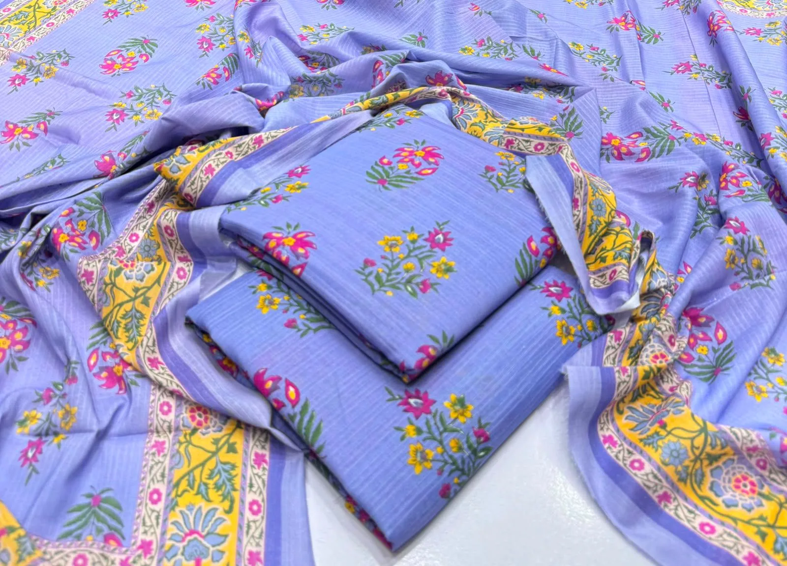 Sapphire Banadora Lawn Suit 2026 (5)