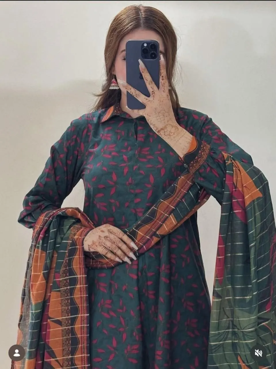 Bin Saeed Printed Lawn Suit 2026 (45)