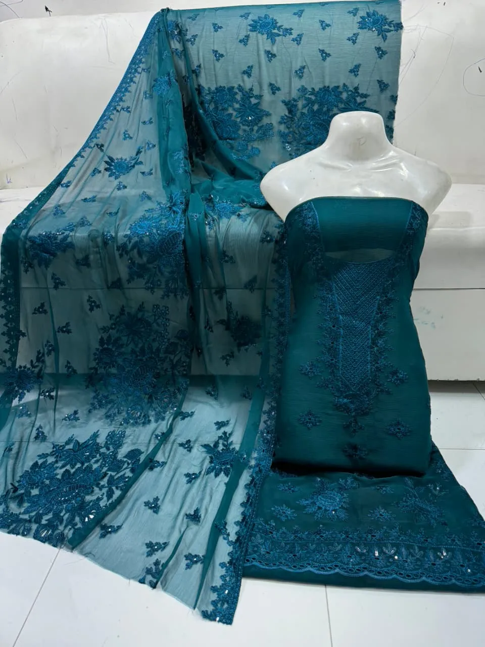 Bareeze Chiffon Dress (3)