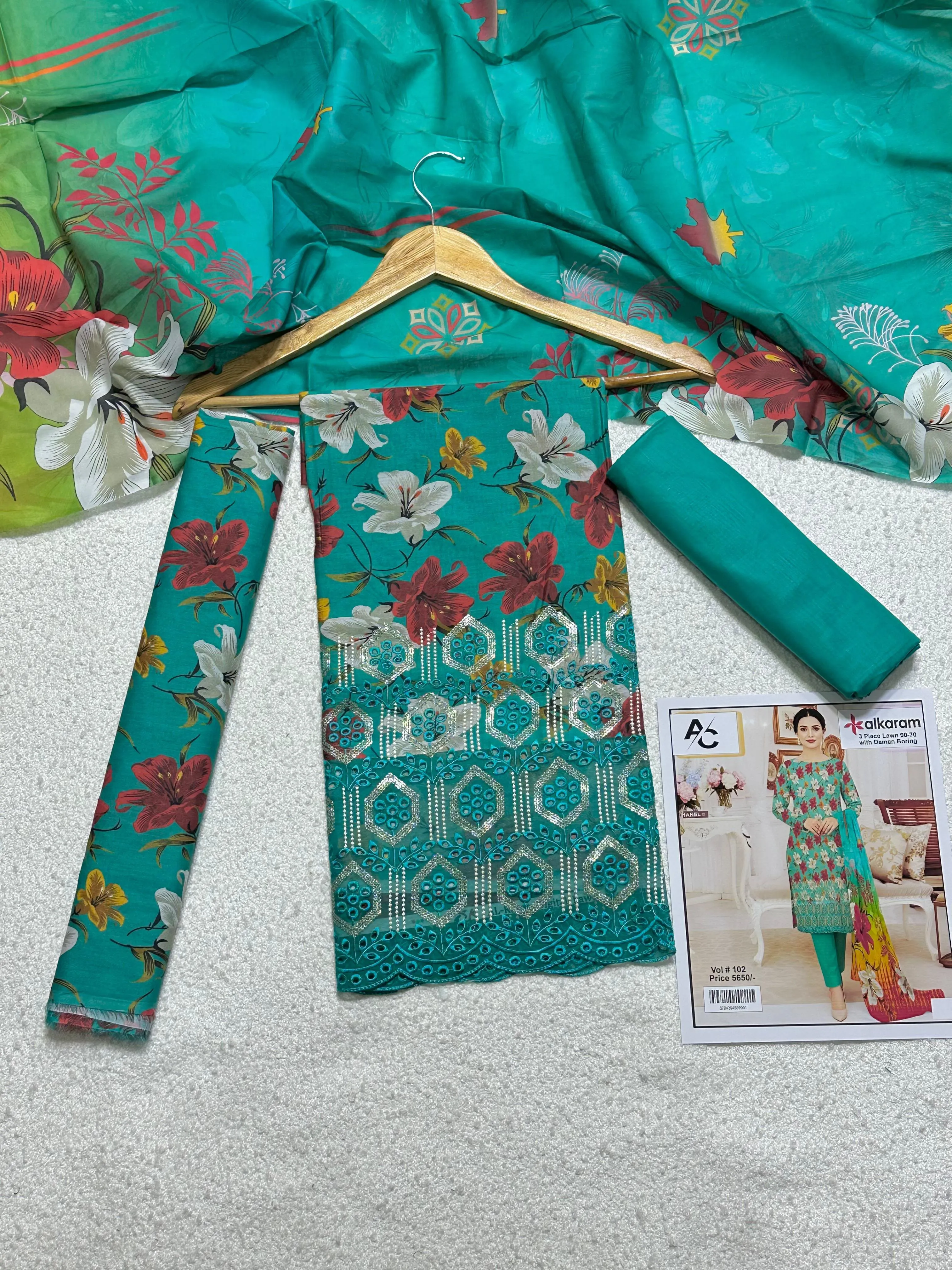 Alkaram Embroidered Lawn Suit 2026 (6)