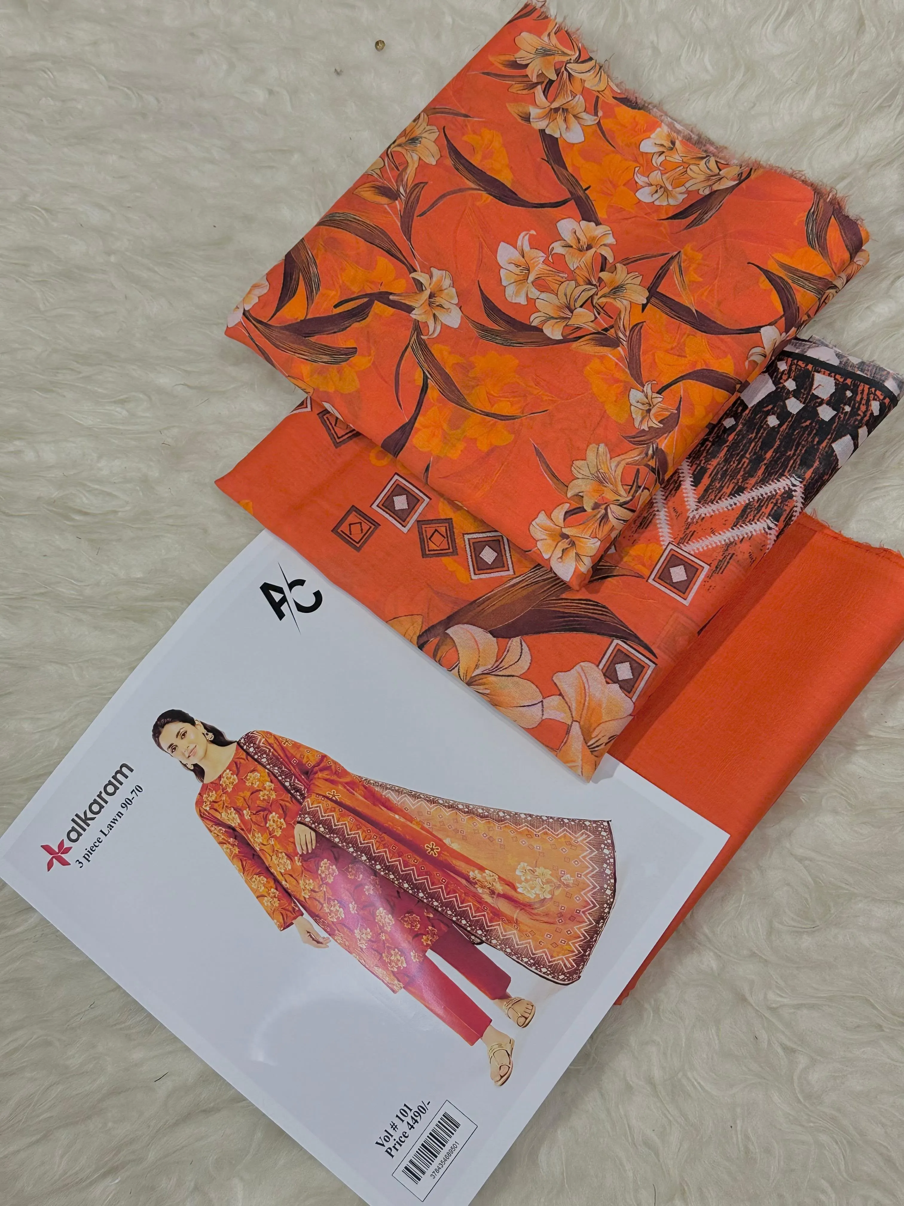 Alkaram Printed Lawn Suit 2026 (13)
