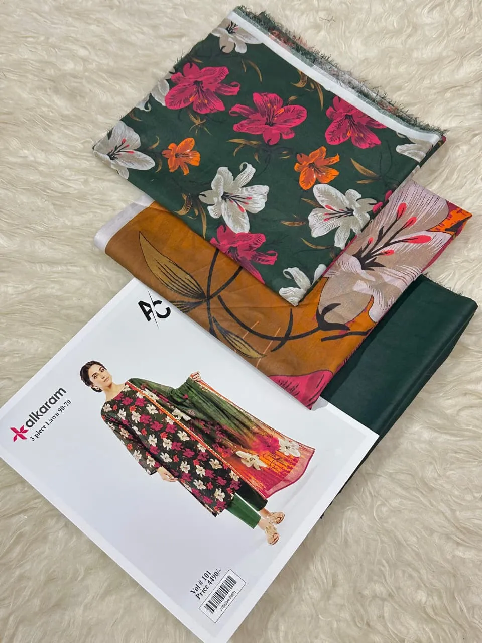 Alkaram Printed Lawn Suit 2026 (19)