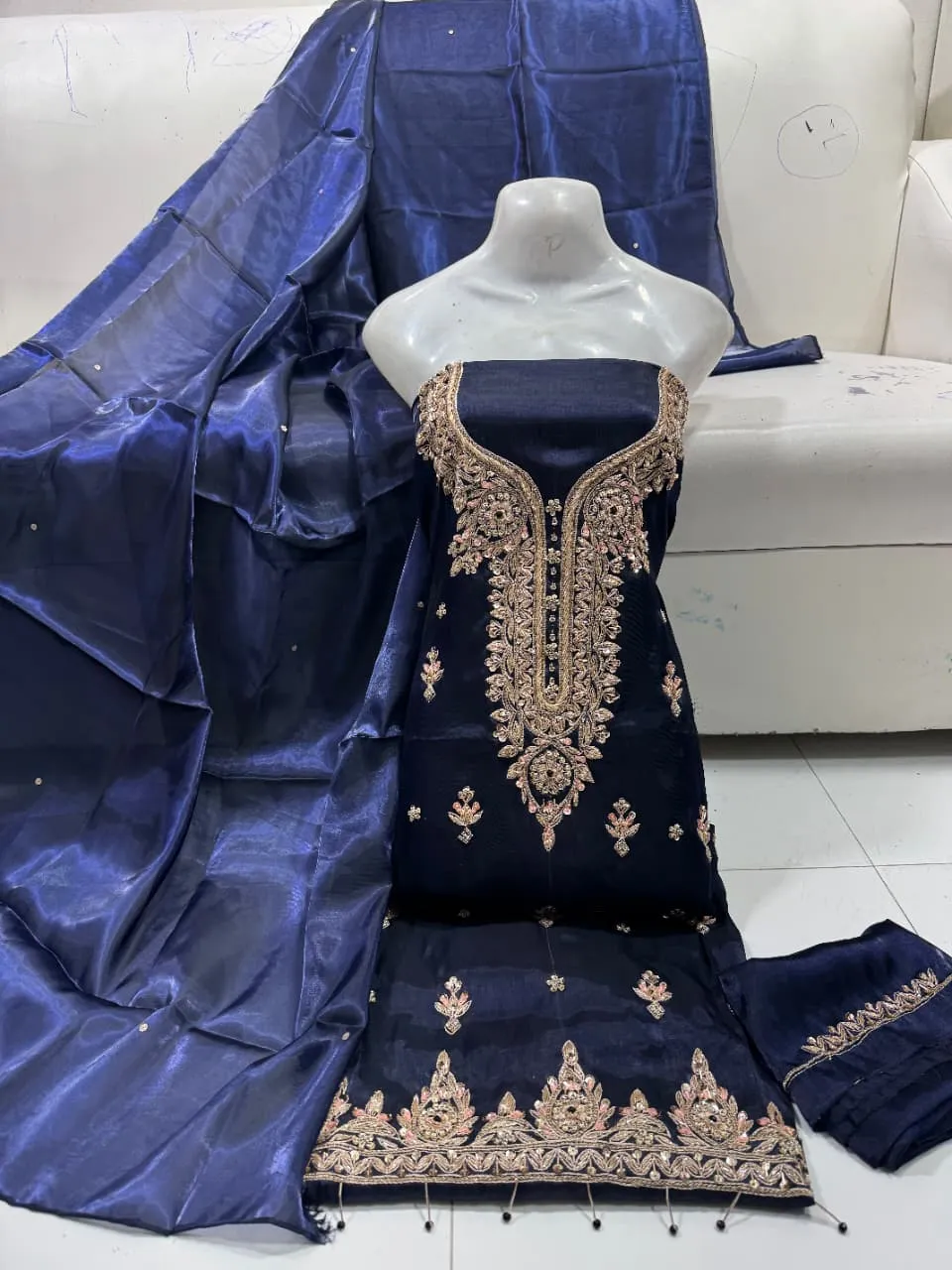 Korean Silk Nakshi Dabka Work (3)