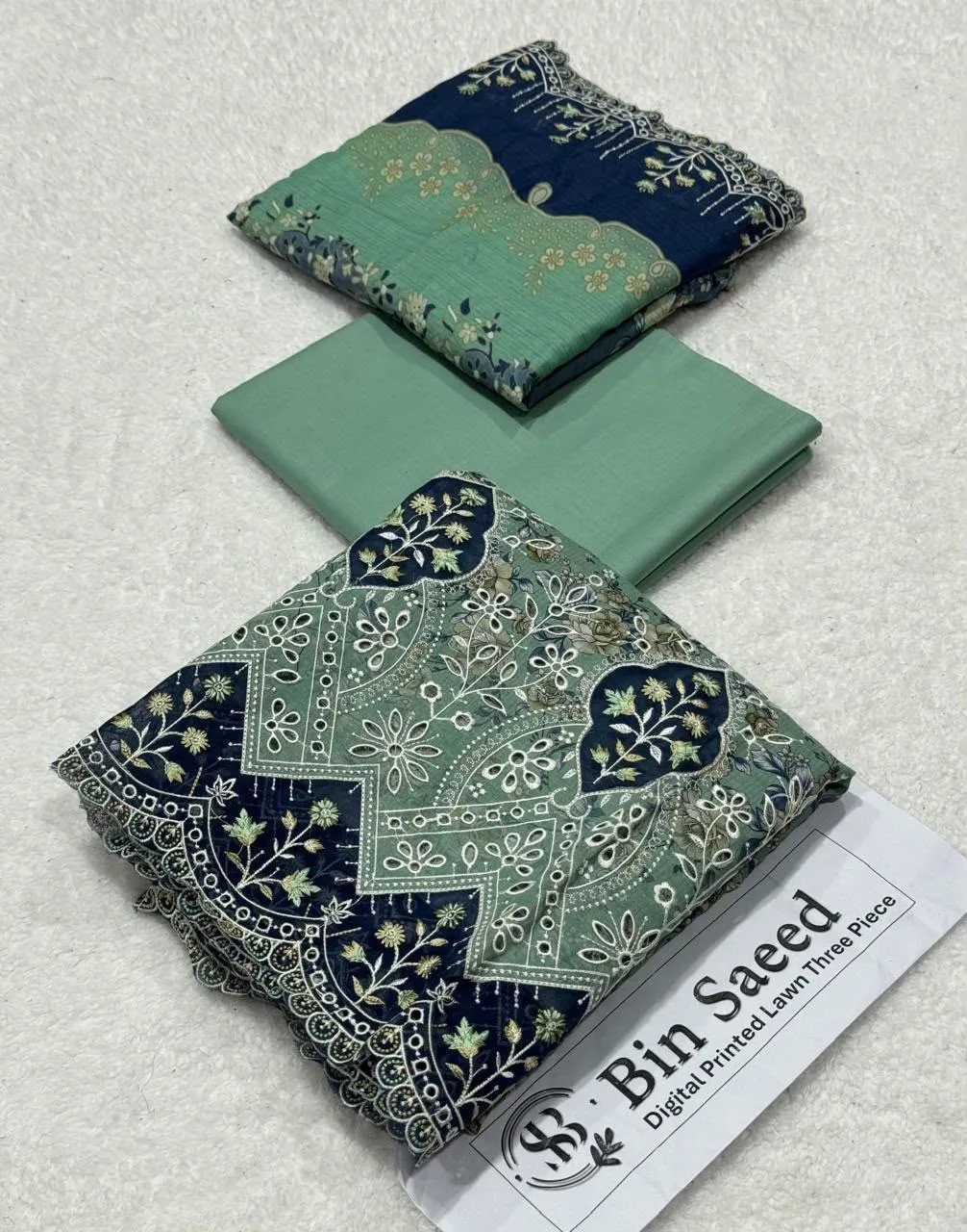 Bin Saeed Cutwork Lawn 2026 (7)