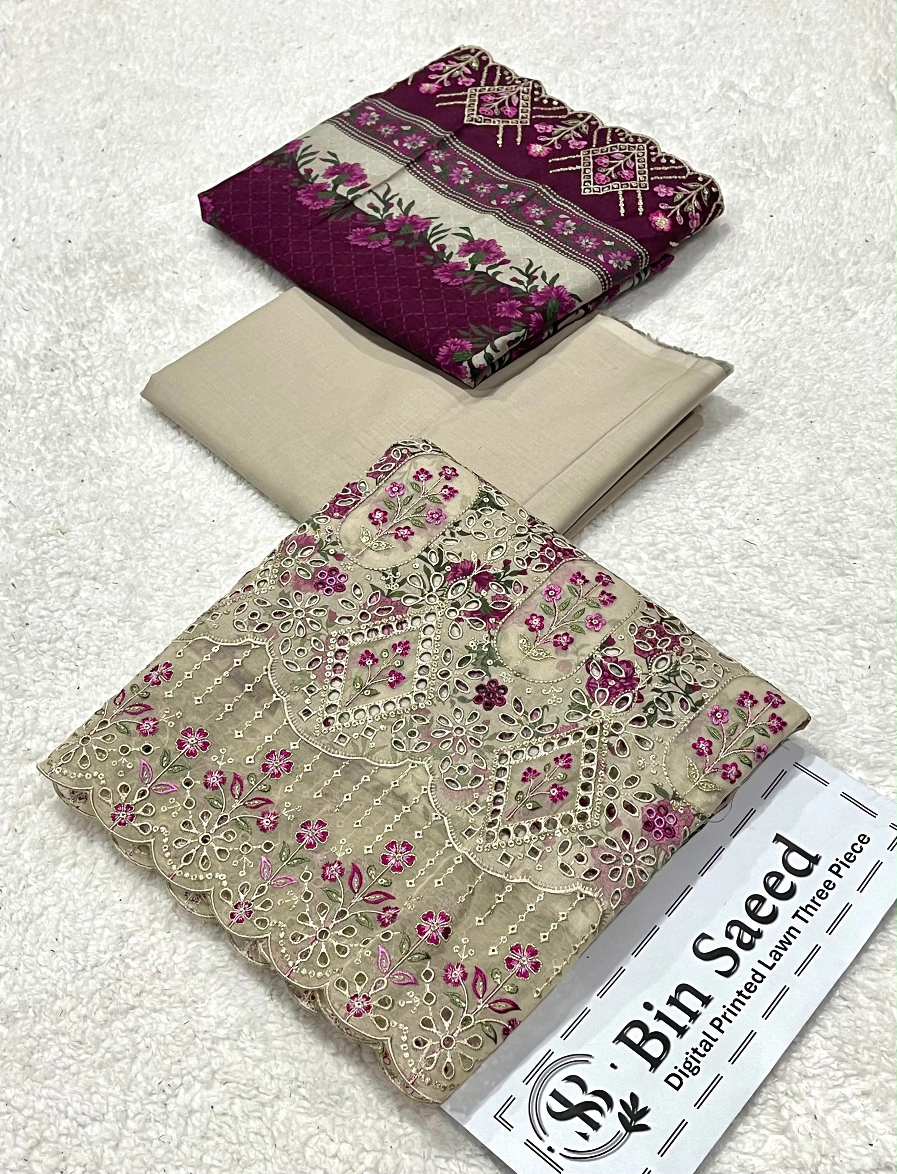 Bin Saeed Cutwork Lawn 2026 (12)