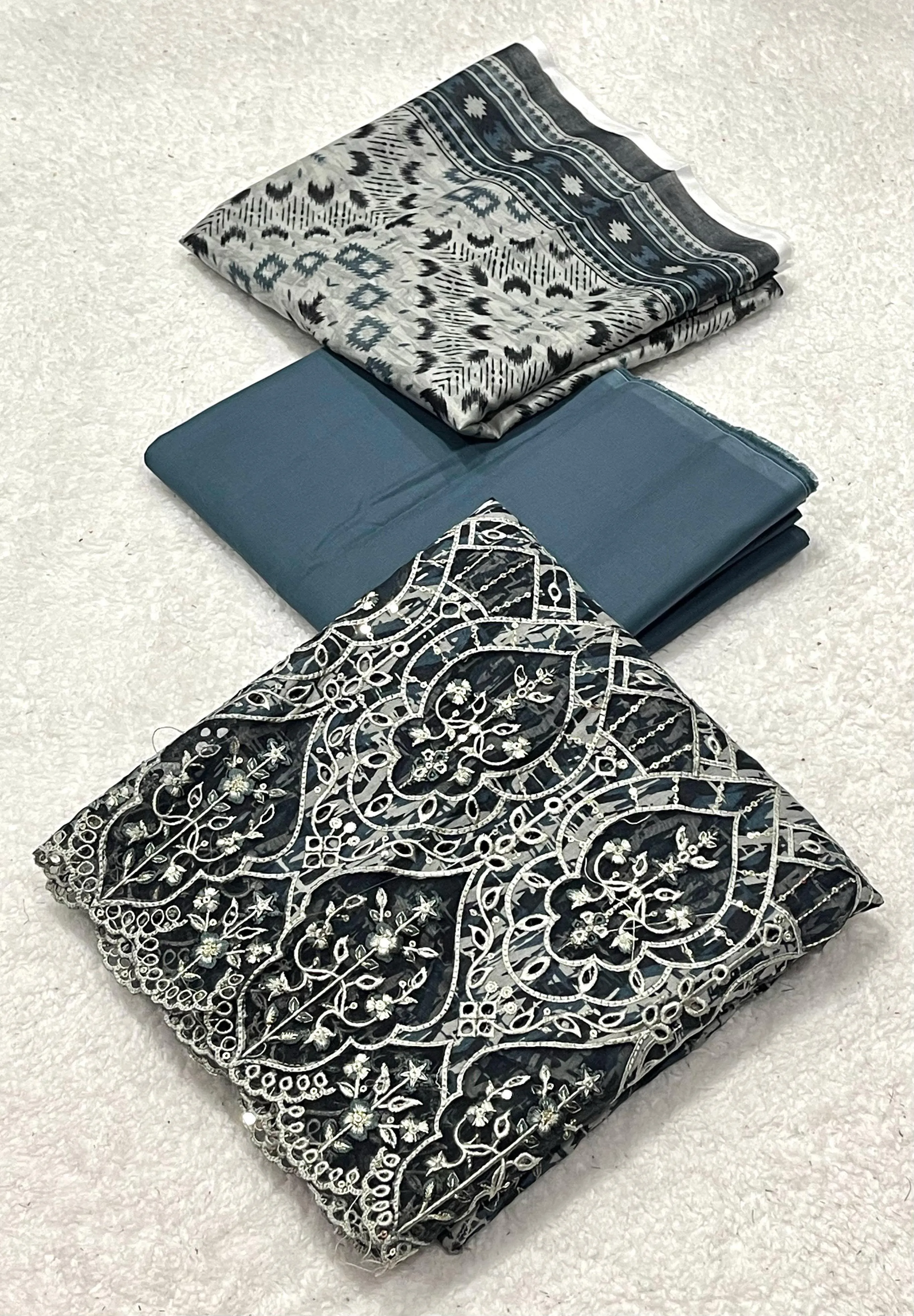 Rawayat Printed Lawn 2026 (5)