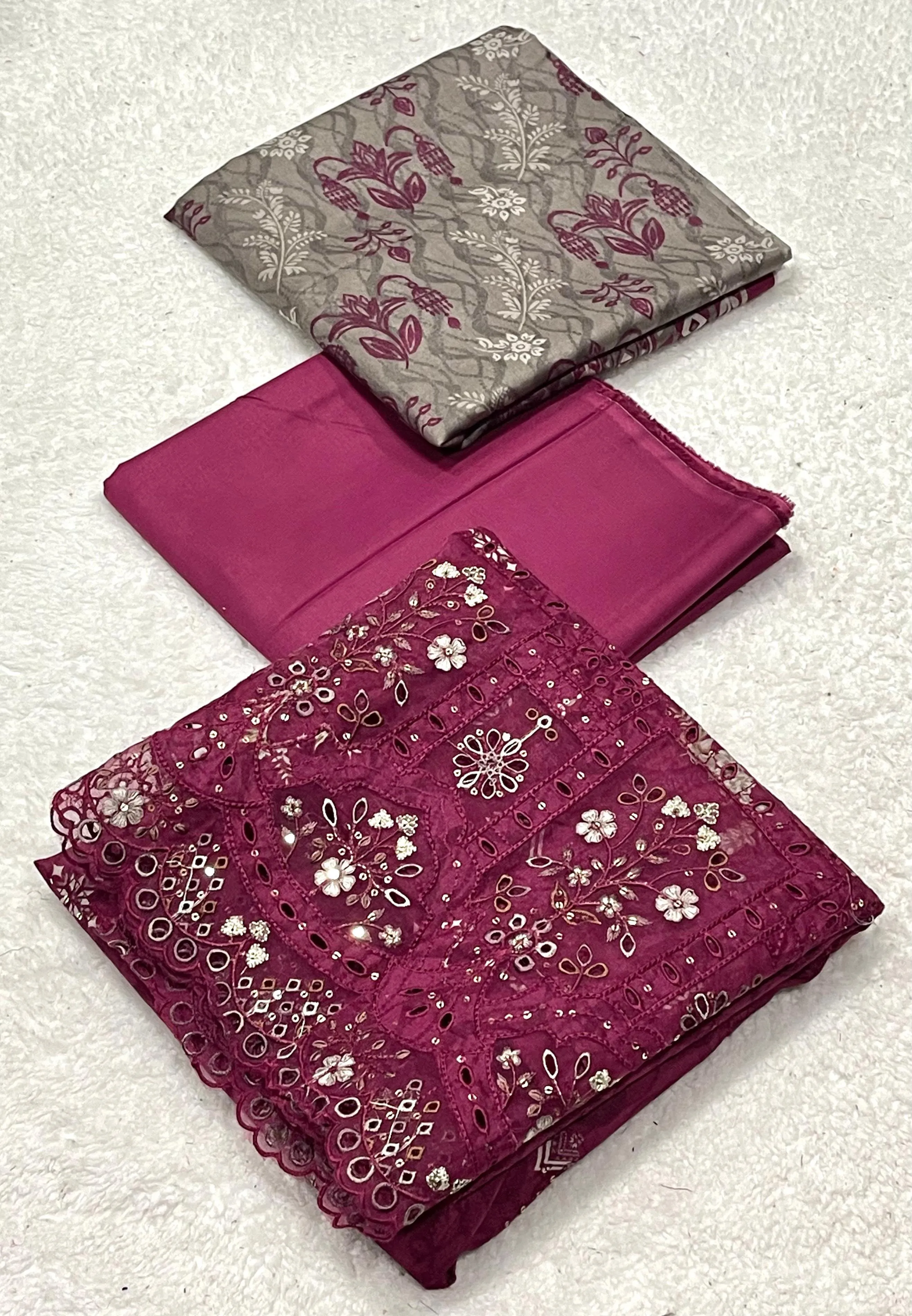 Rawayat Printed Lawn 2026 (9)