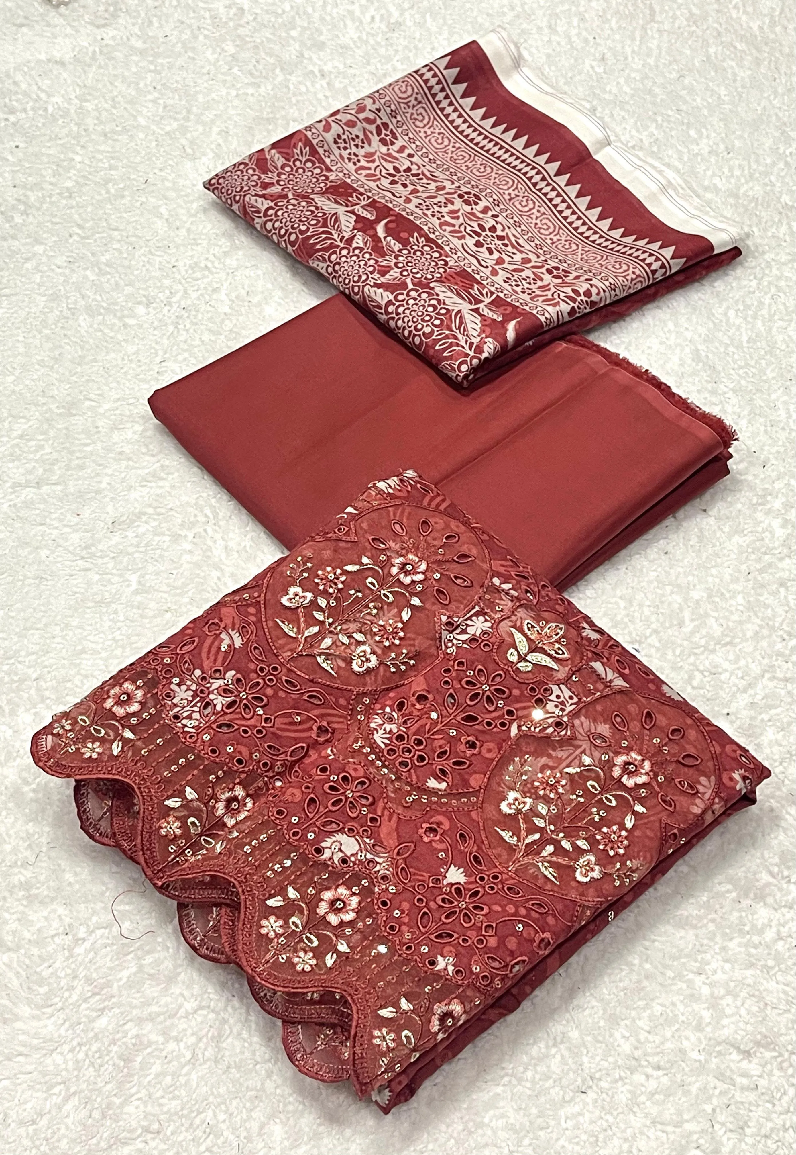 Rawayat Printed Lawn 2026 (14)