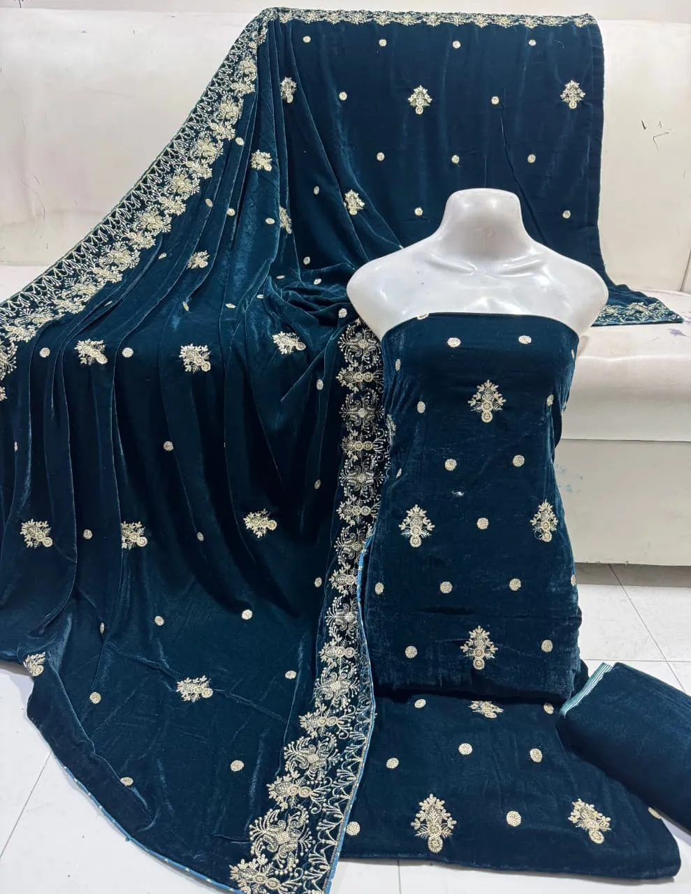 9000 Micro Velvet Dress (4)