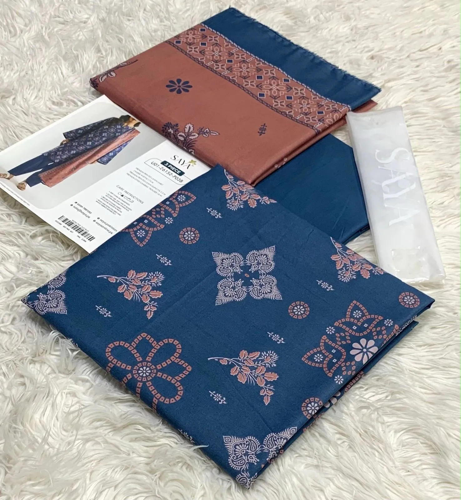 Saya Printed Lawn 3 Piece (9)