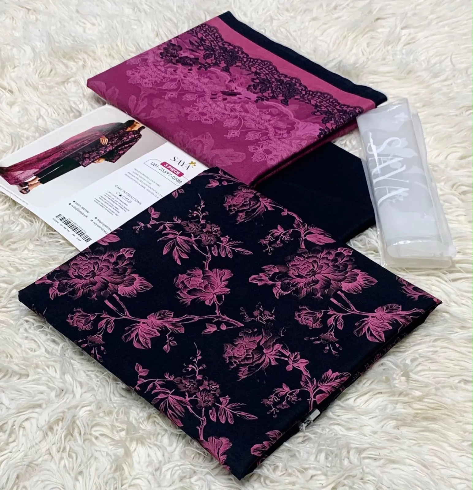 Saya Printed Lawn 3 Piece (17)
