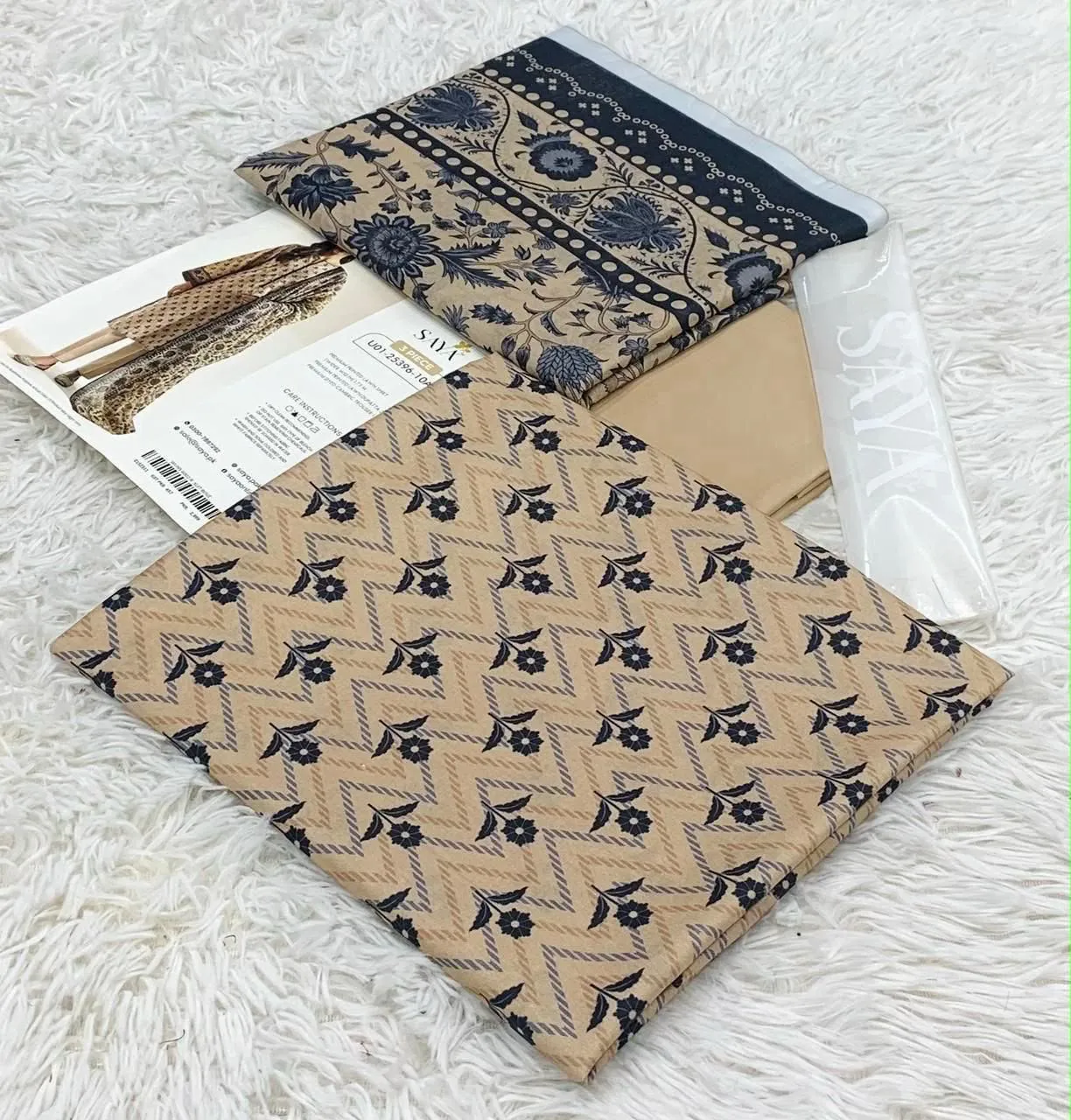 Saya Printed Lawn 3 Piece (24)