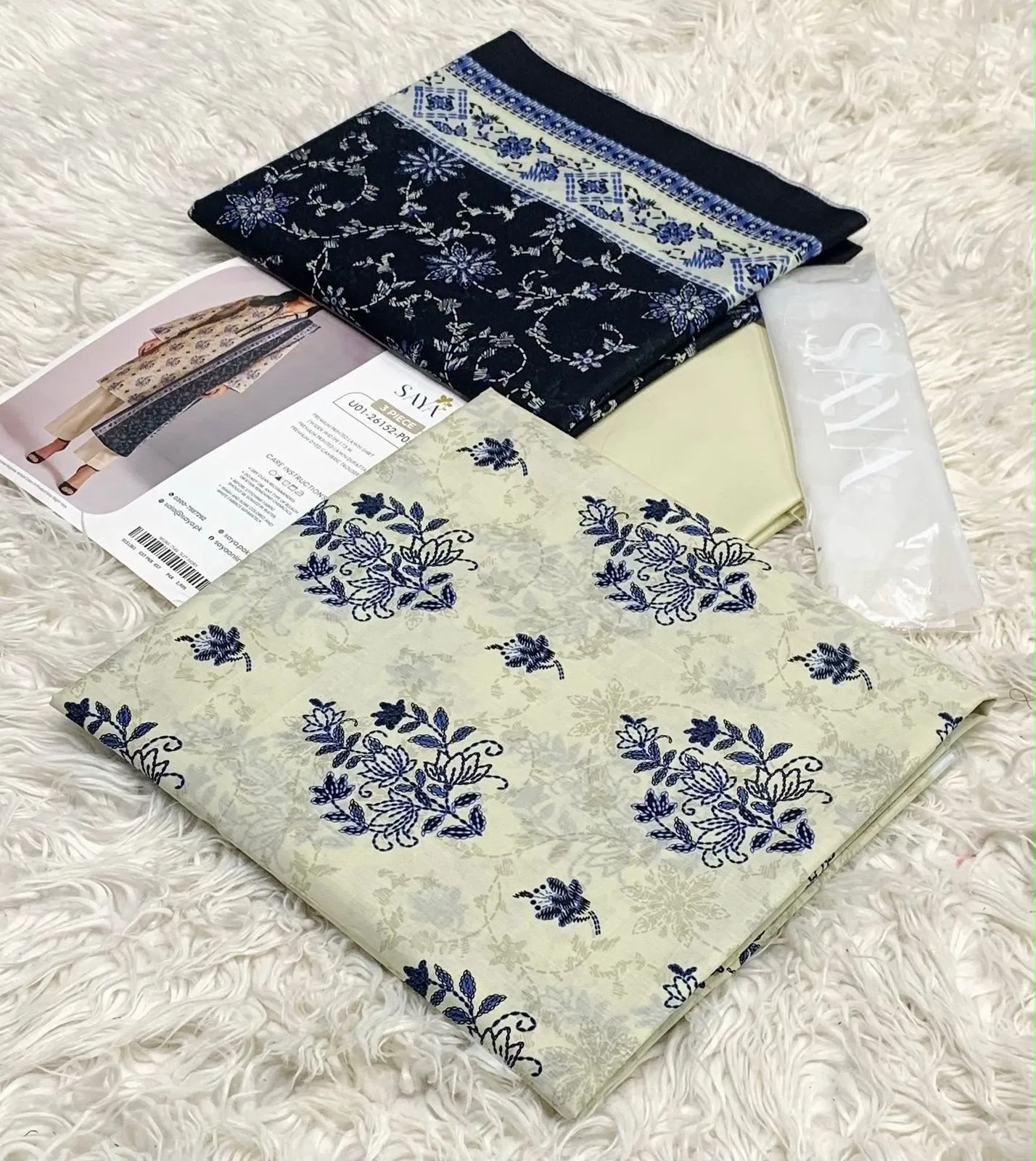 Saya Printed Lawn 3 Piece (25)