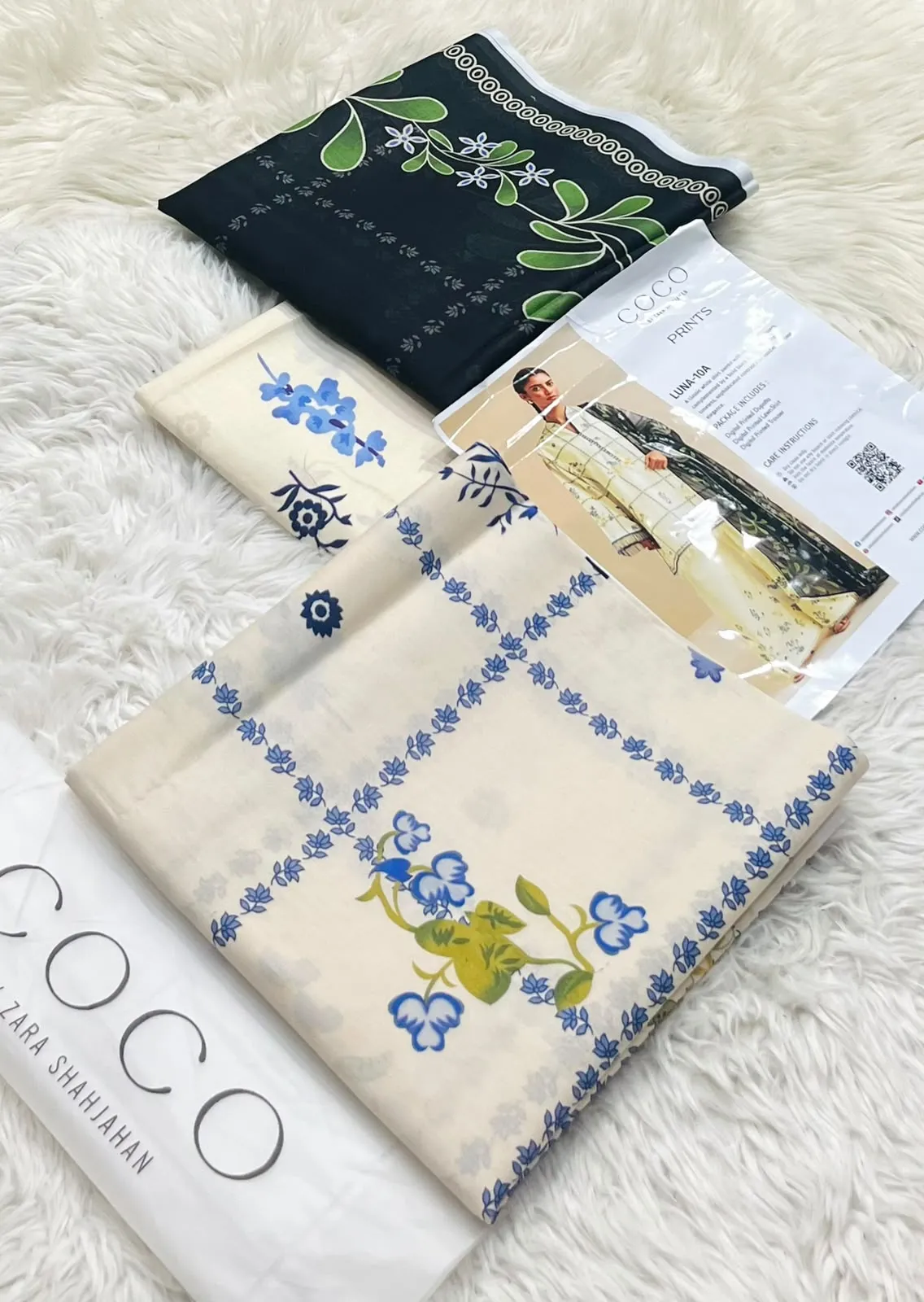Coco By Shahjahan Lawn 3 Piece (13)