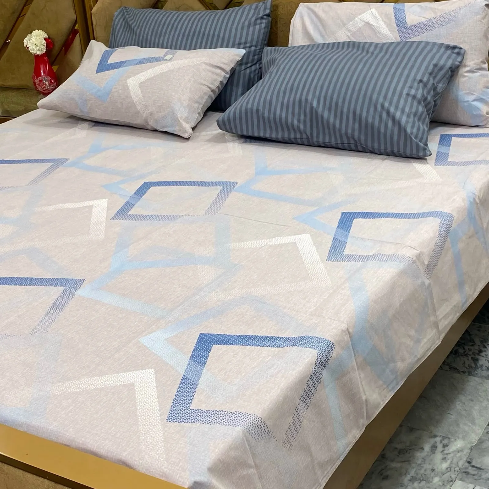 Pure Cotton Bedsheet 5 Piece Set (32)